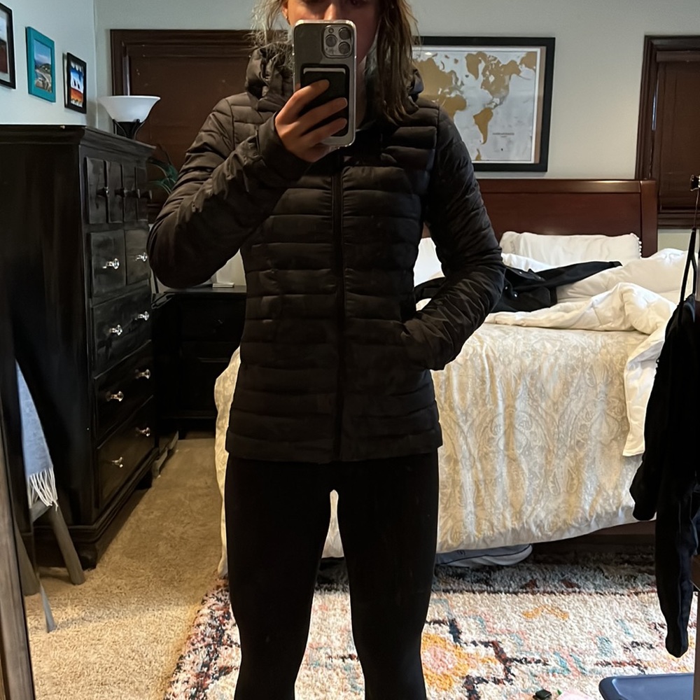 Lululemon jacket - Picture 5 of 7